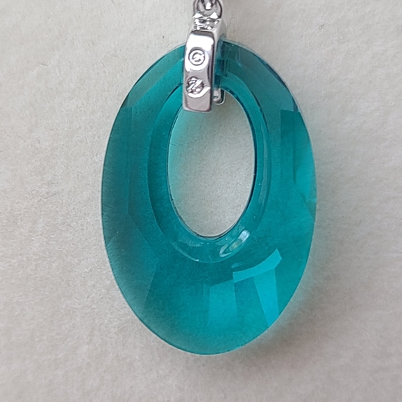 Gorgeous Swarovski Turquoise Necklace-Excellent Condition - Picture 4 of 7